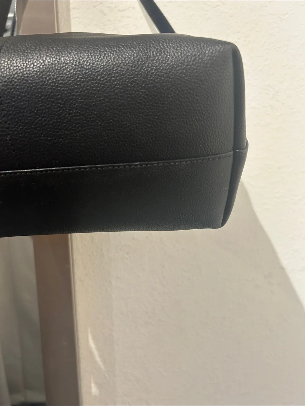 Kate Spade Black Pebble Leather Shoulder Bag NWT.
